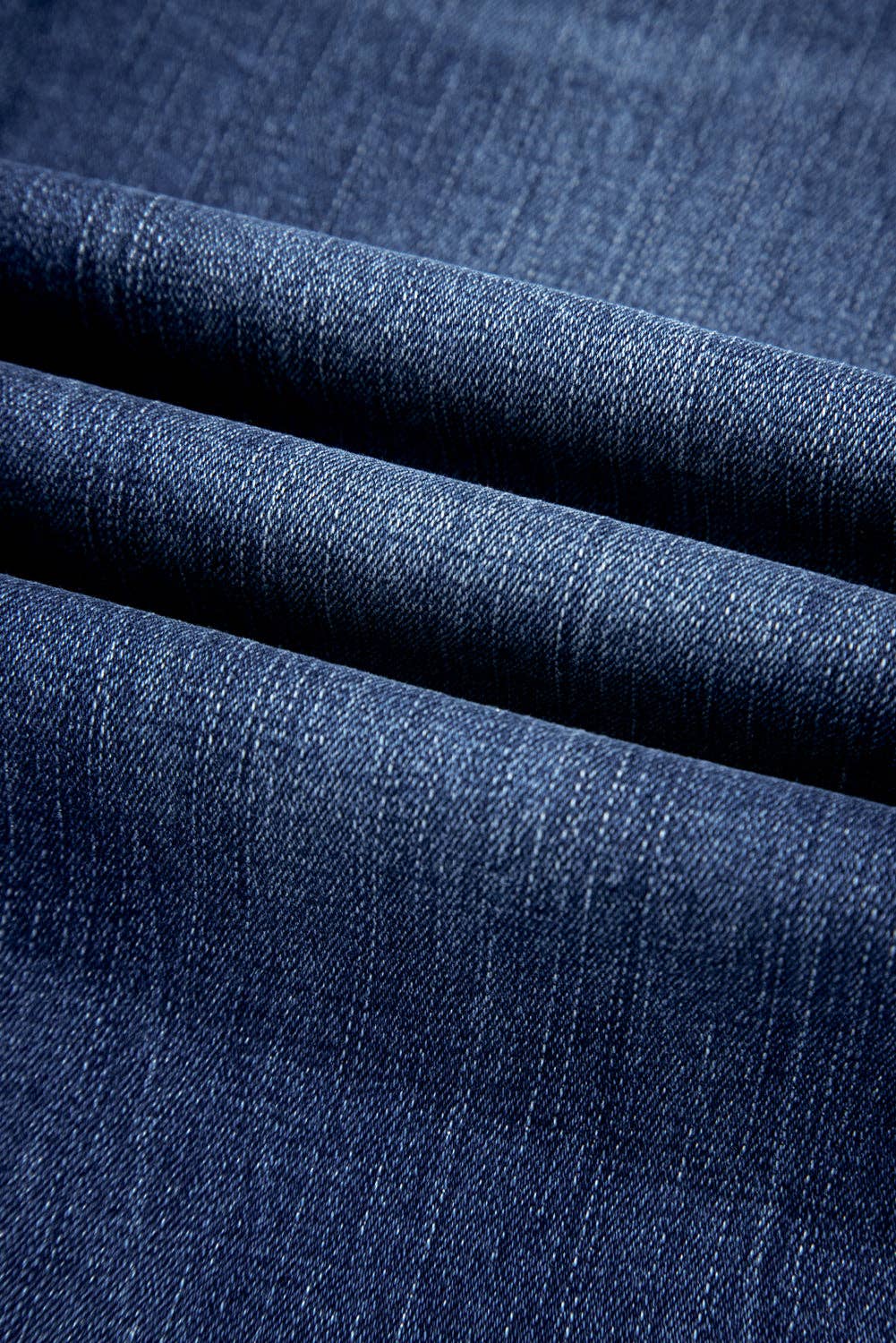 High Waist Flared Jeans with Raw Hem: Sail Blue / 71%Cotton+27.5%Polyester+1.5%Elastane / 6