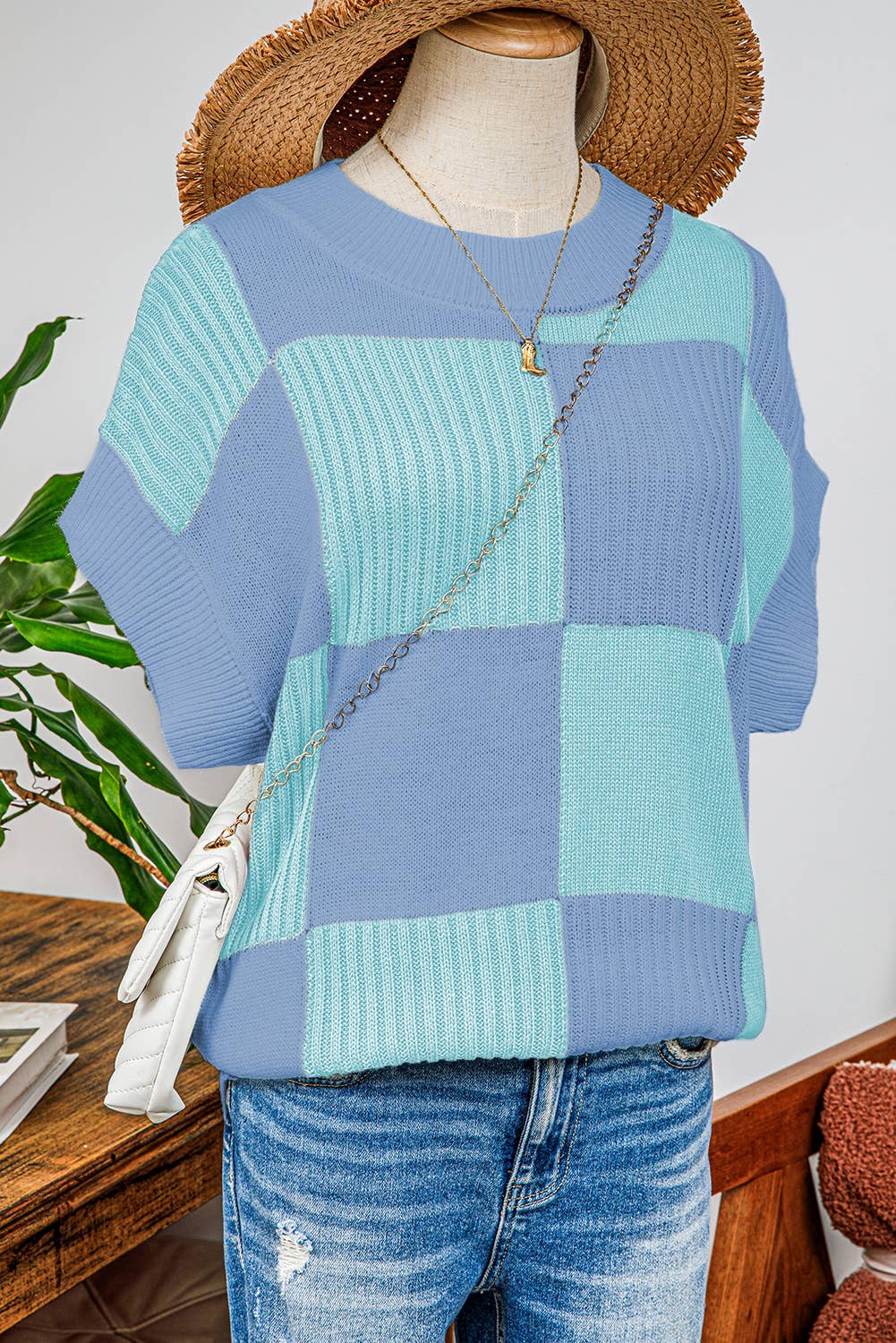 Fashion-W Checkered Colorblock Short Sleeve Sweater: Khaki / Missy / S
