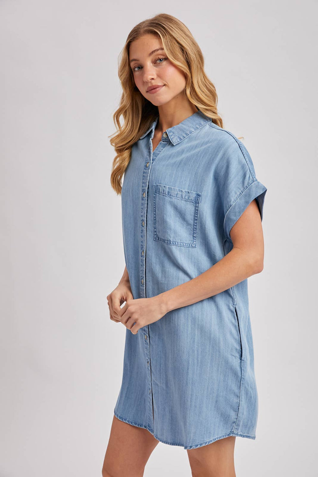DENIM BUTTON DOWN SHIRT DRESS: MED.WASH / L
