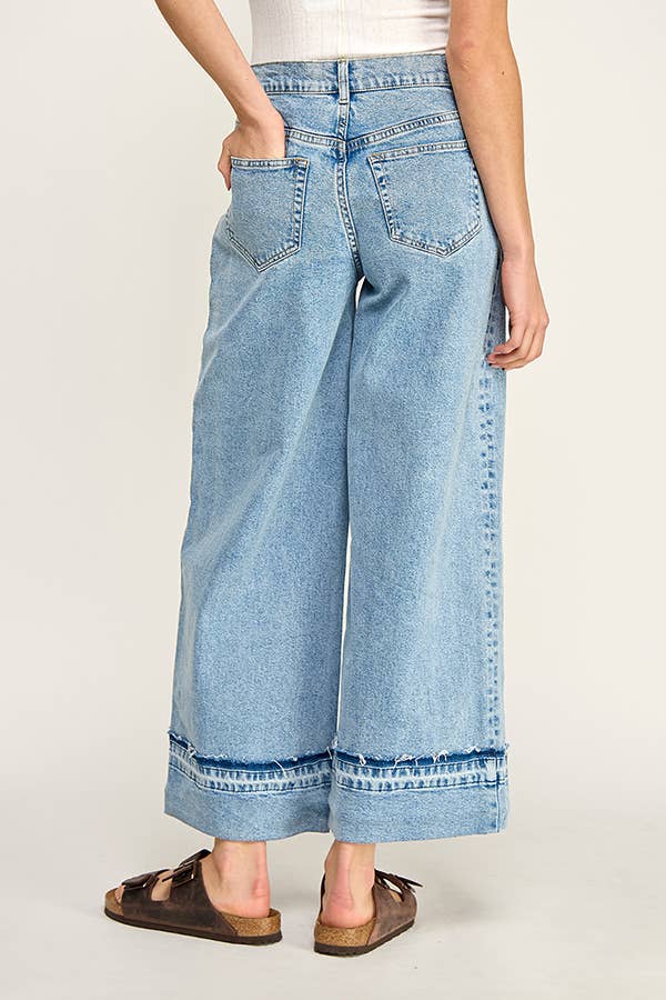 WIDE LEG CUFFED DENIM JEANS: DENIM BLUE / M