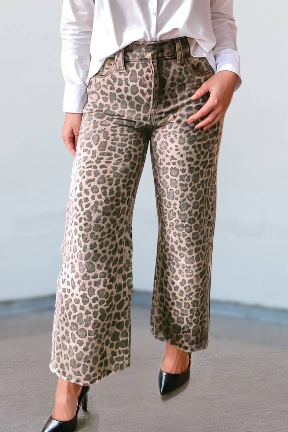 Leopard Frayed Edge Wide Leg High Waist Jeans | 4-16: As shown / Missy / 16
