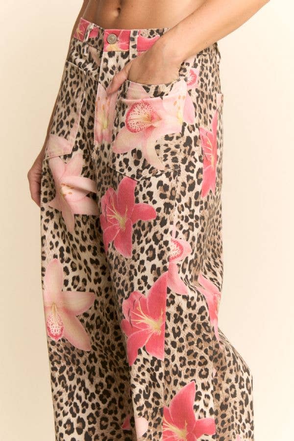 LEOPARD FLORAL PRINT RELAXED WIDE LEG PANTS: LEOPARD FLORAL / L