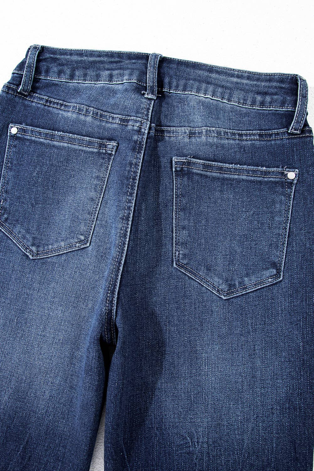 High Waist Flared Jeans with Raw Hem: Sail Blue / 71%Cotton+27.5%Polyester+1.5%Elastane / 16