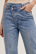DENIM ASYMMETRICAL WAIST STRAIGHT LEG JEANS: LT.WASH / M