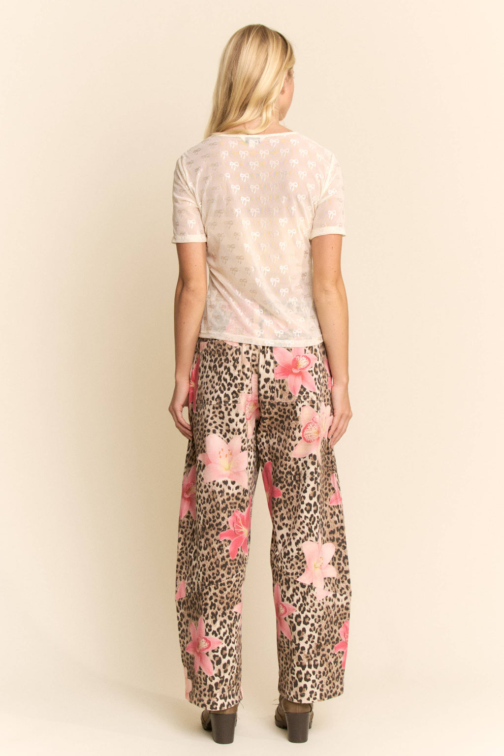 LEOPARD FLORAL PRINT RELAXED WIDE LEG PANTS: LEOPARD FLORAL / L