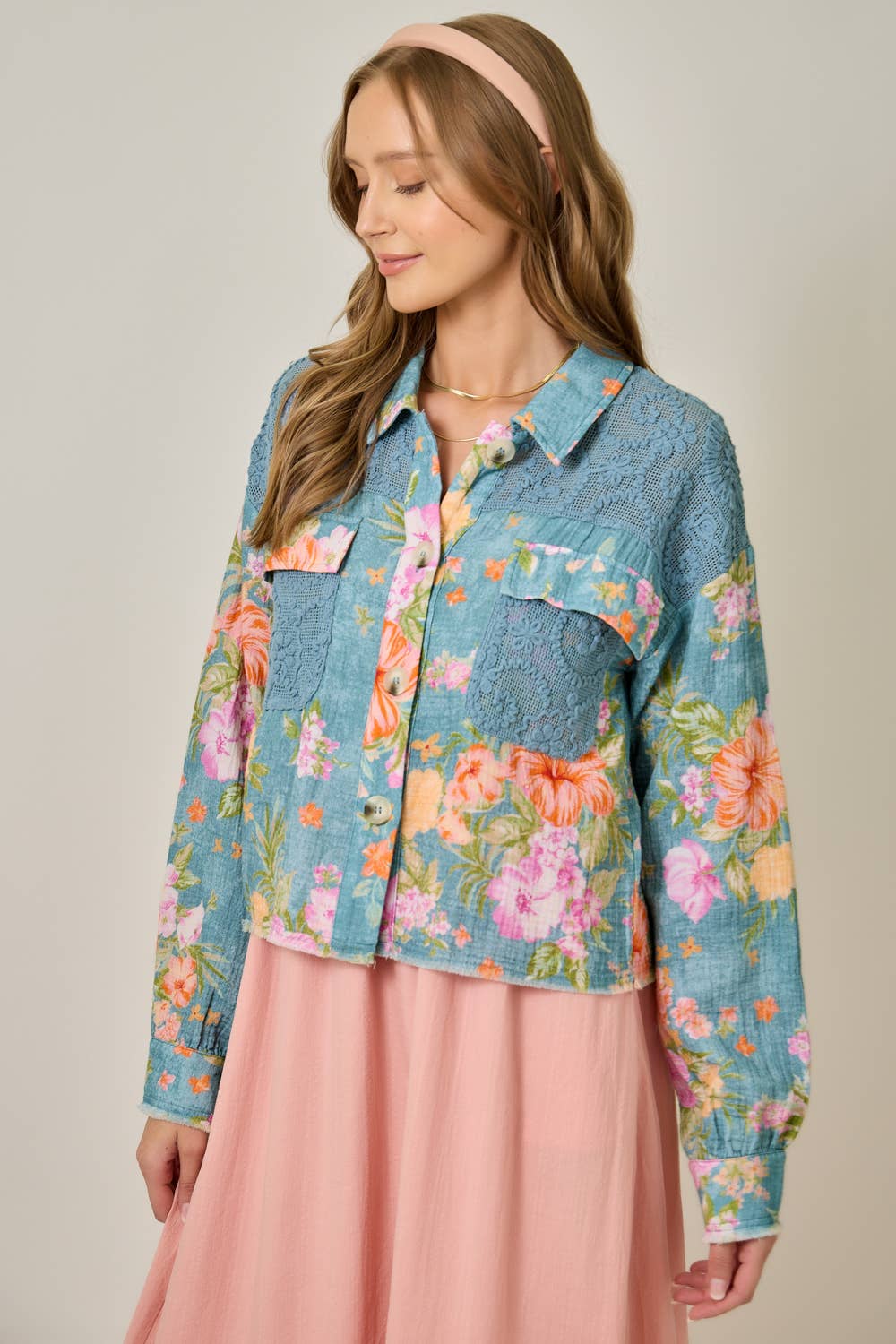 61438 Floral Mixed Media Jacket: White Mix / Large