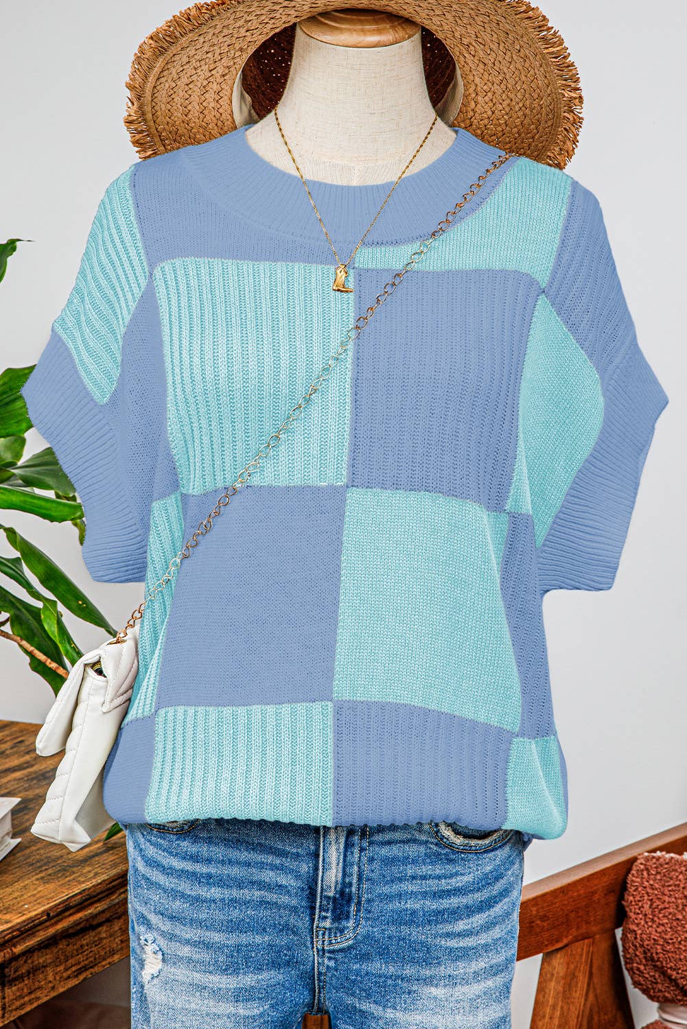 Fashion-W Checkered Colorblock Short Sleeve Sweater: Khaki / Missy / L