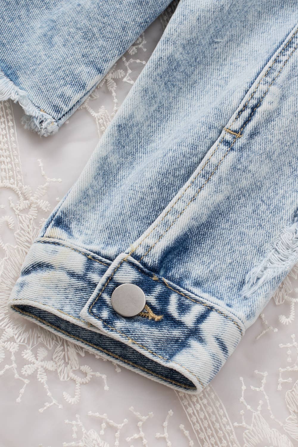 Lapel Distressed Raw Hem Buttons Denim Jacket (S-2XL): Blue / Missy / L