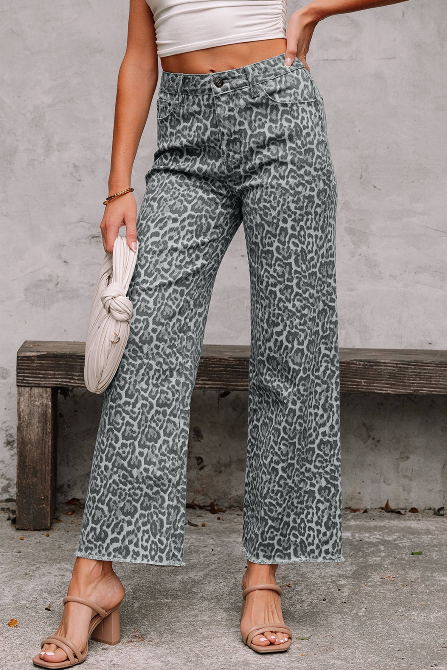 66 Western Leopard Love Edge Wide Leg High Waist Jeans: Light Gray / 8
