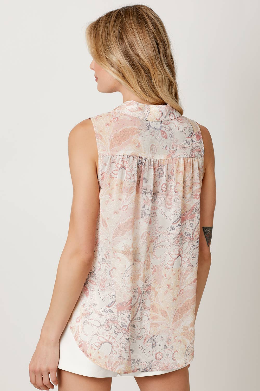 Sleeveless Chiffon Shirt
