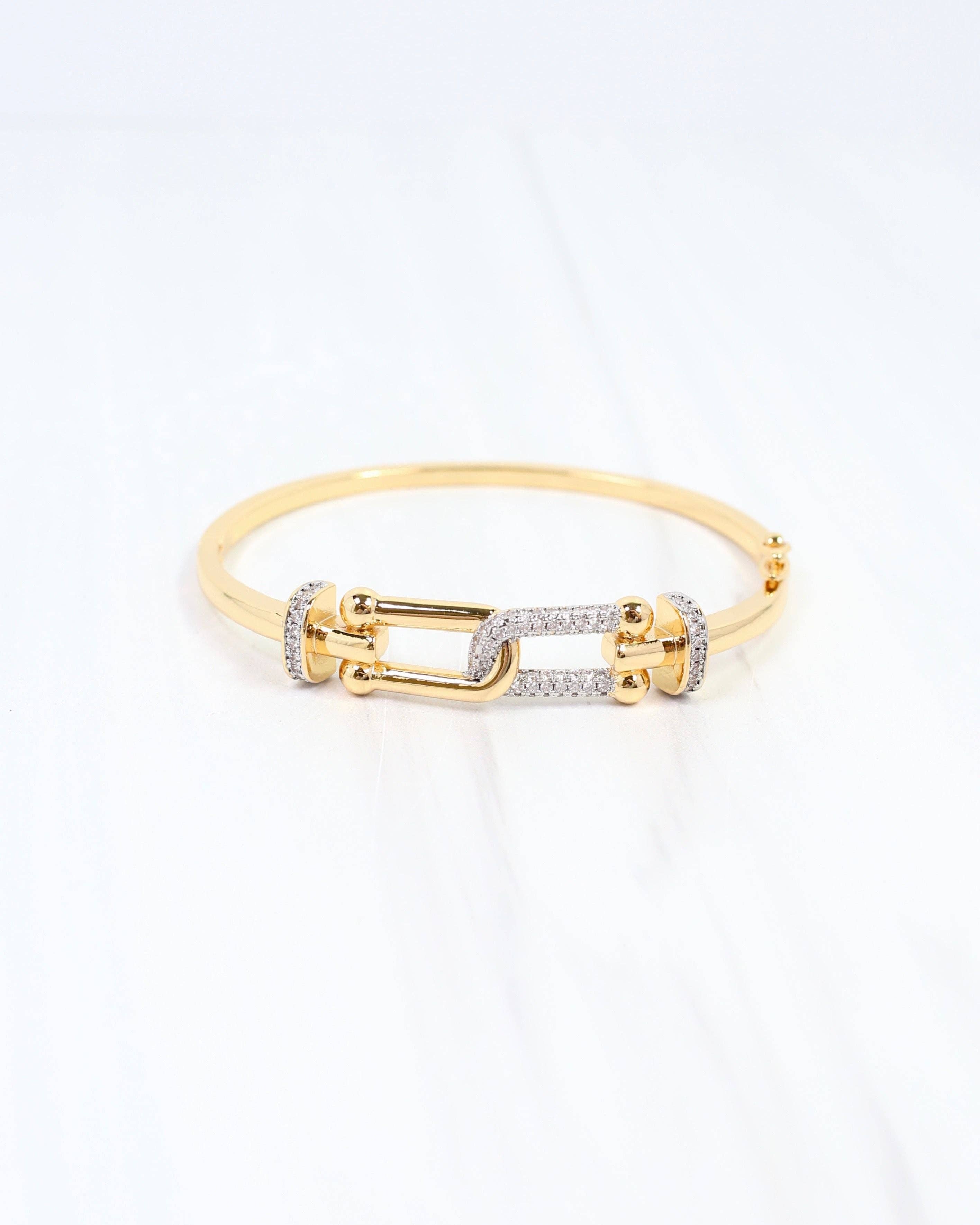 Isiah Interlocking Gold Bangle