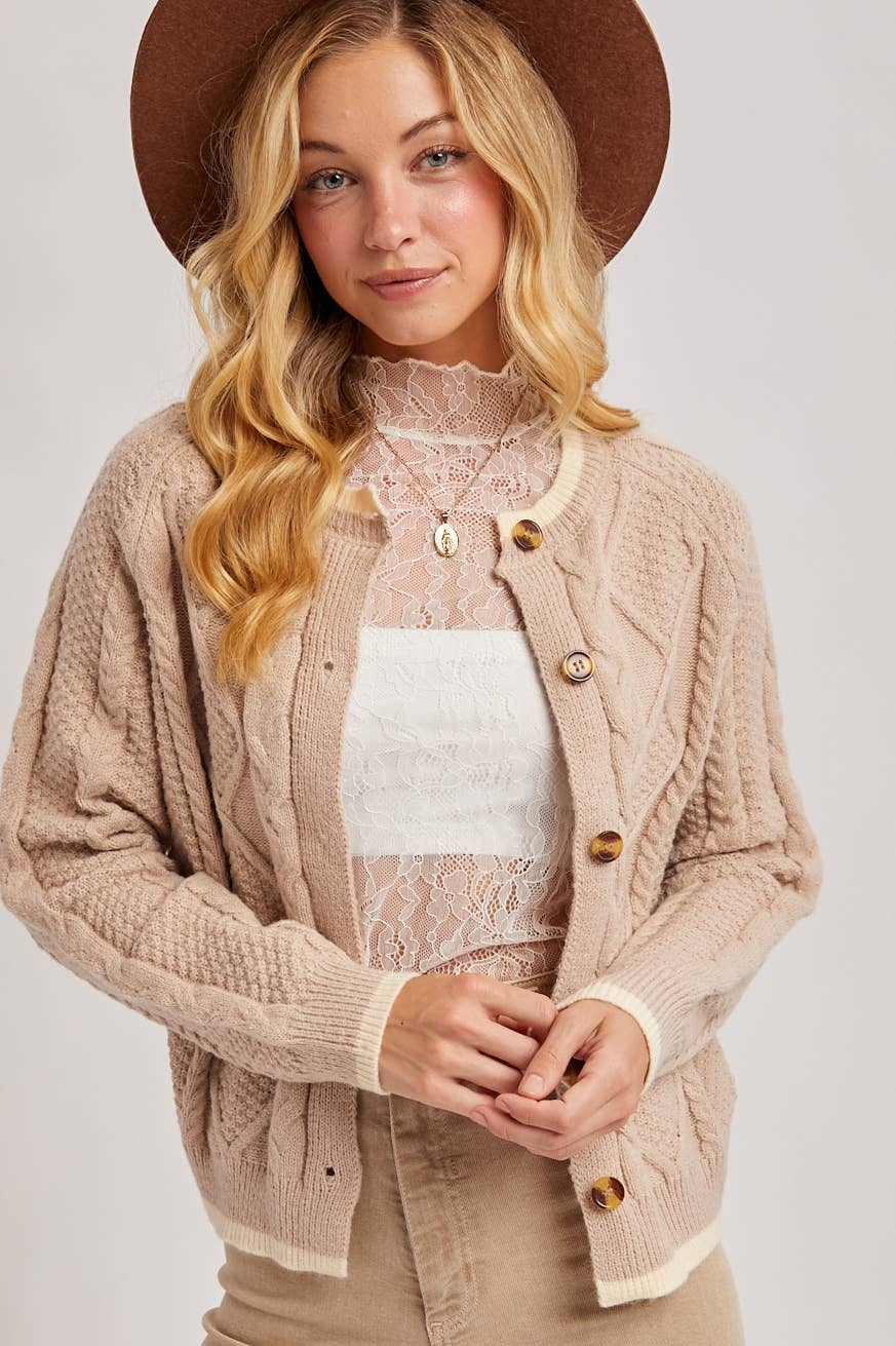 ELEGANT LONG-SLEEVED MOCK NECK LACE TOP WITH NO LINING: IVORY / S