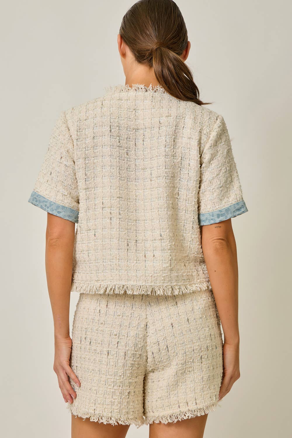 61508 Short Sleeve Fringed Tweed Jacket: Ivory / Small