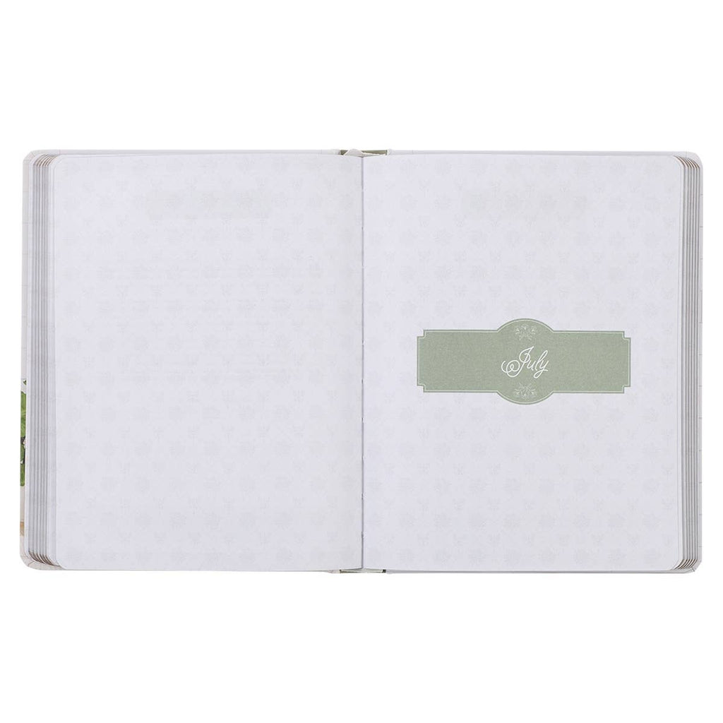 Devotional Daily Hope for a Woman's Heart Hardcover
