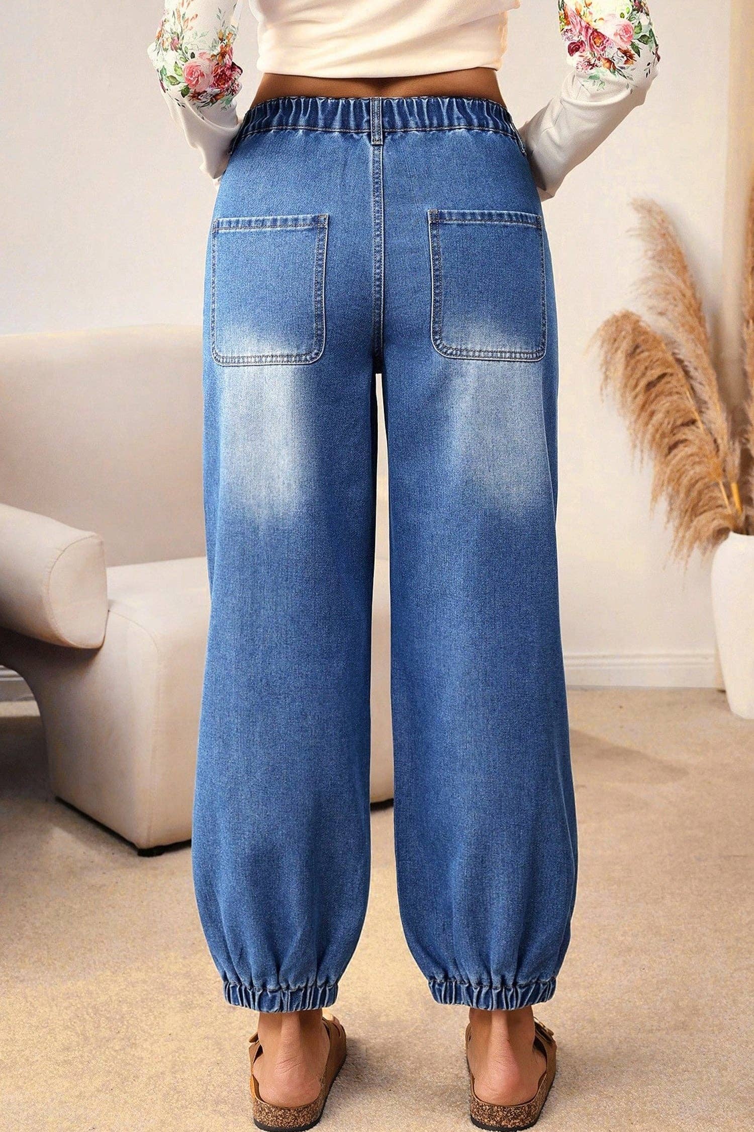 Blue 4 Buttons Front Tapered Casual Loose Fit Jeans: Blue / 65%Cotton+33%Polyester+2%Elastane / 8