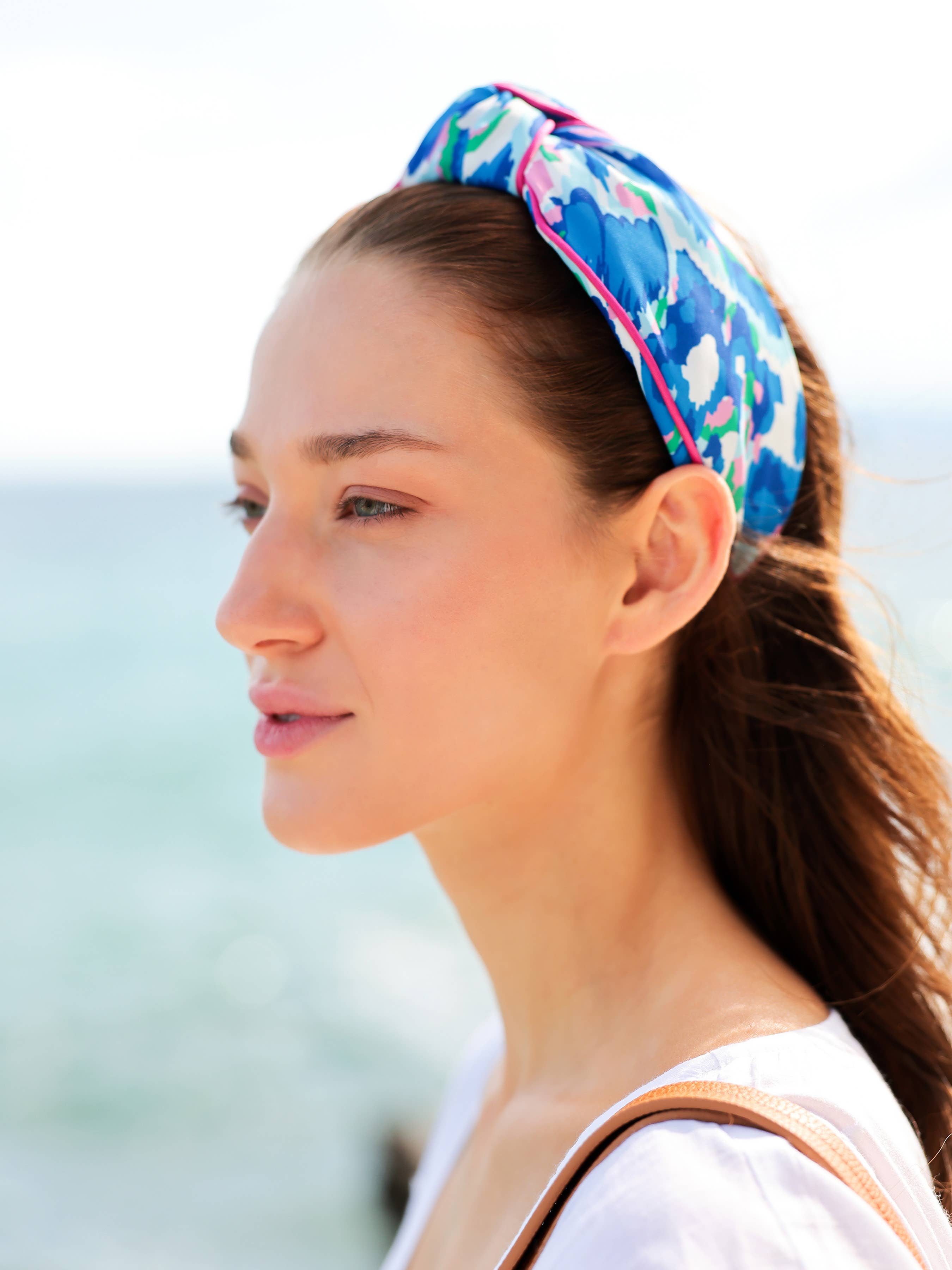 WATERCOLOR KNOTTED HEADBAND: GREEN